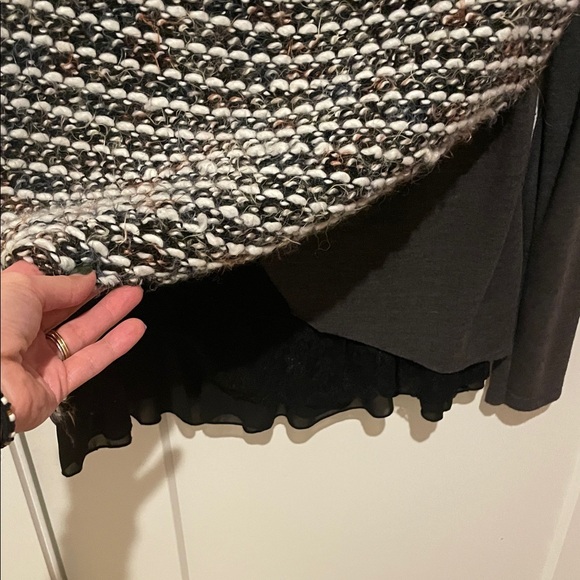 Italian. Stylish Gray and Black Women's Sweater - Picture 2 of 5